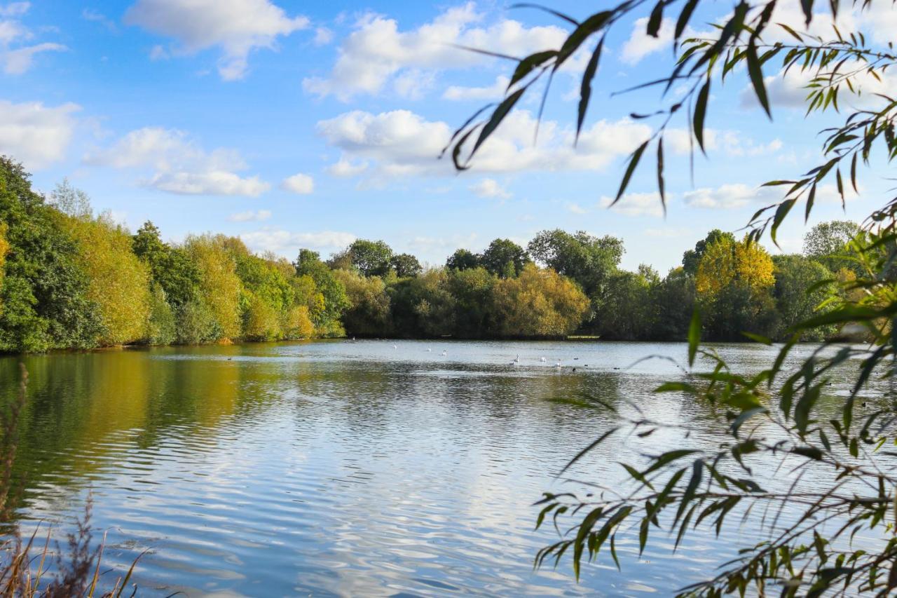 Modern City Escape By Ttlg Stays Rickmansworth Kültér fotó
